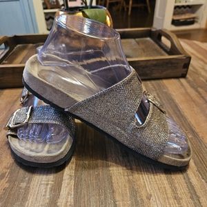 Womens White Mountain Footbed Sandals Flip Flops Sz 6 Gold Shimmer